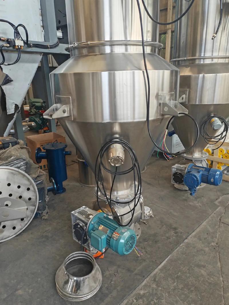 真空上料機(jī) 精細(xì)加工與批量生產(chǎn)的理想選擇