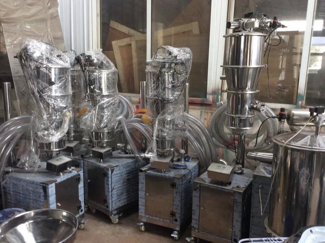 供應(yīng)自動(dòng)上料機(jī) 塑料吸料機(jī)、真空吸料機(jī)與全自動(dòng)上料機(jī)的全面解析